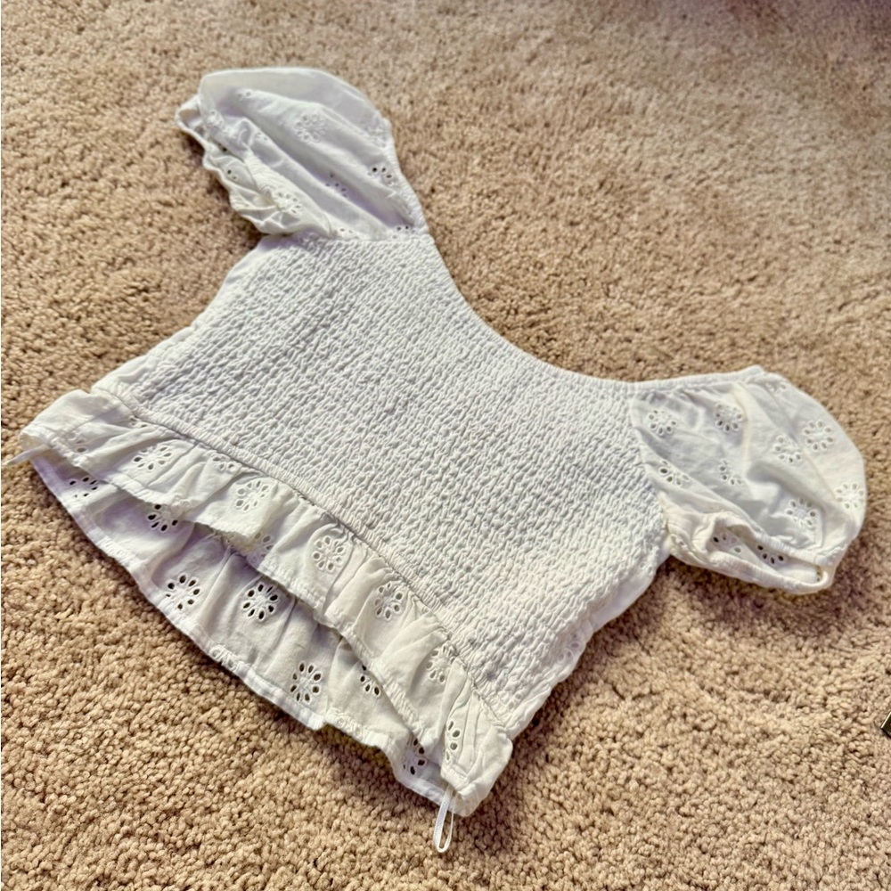 Hollister White Eyelet Short Sleeve Blouse - Picture 2 of 5